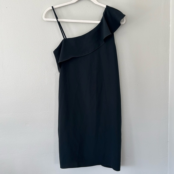 AMANDA UPRICHARD Ruffle Mini Dress - Picture 1 of 5